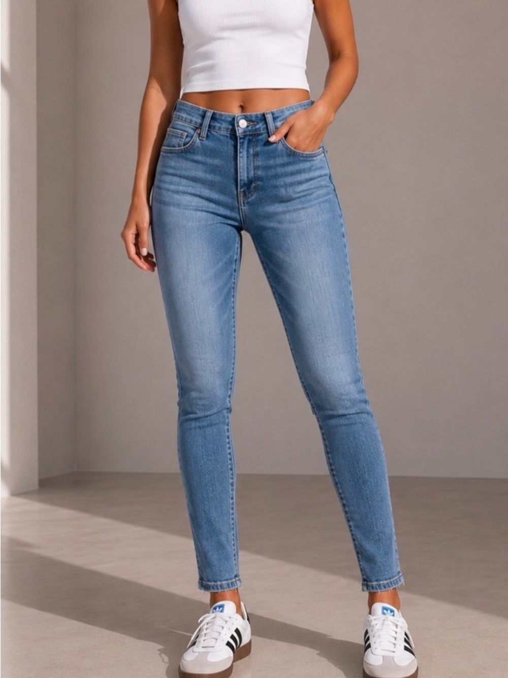 True religion mid rise skinny Women's Jeans in Light Blue